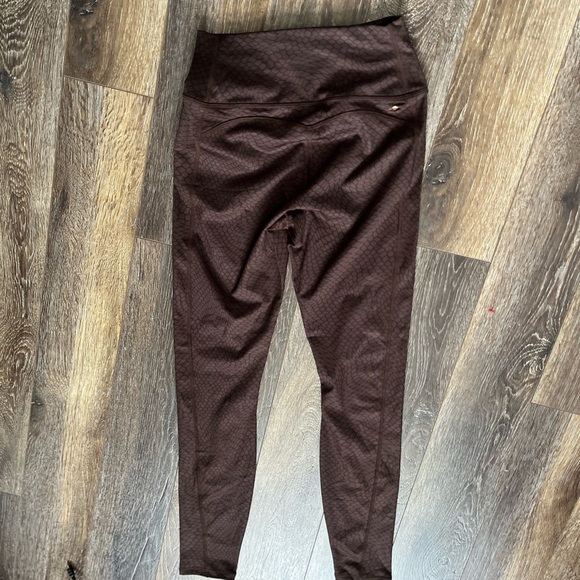 NEW NWT FABLETICS OASIS HIGH WAISTED LEGGING PANTS CACAO WARPED NWT (s) - Picture 3 of 7